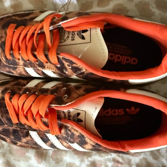 Adidas Leopard Print Sneakers with Orange Highlights - Picture 7 of 8